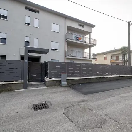 Apartment Franciacorta Bergamo Airport *