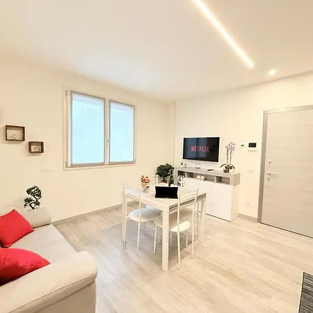 Apartment Franciacorta Bergamo Airport *